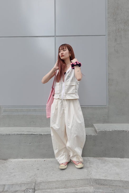 ダブルジップノースリパーカー