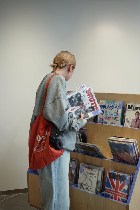 【追加:1月納品】エンブロイダリールーズスウェット