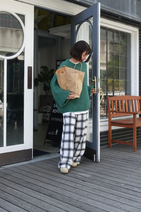 カラーボリュームニット