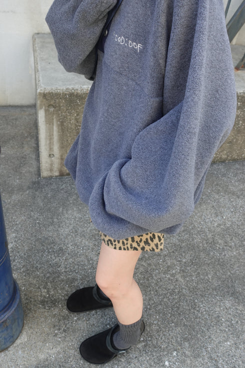 エンブロイダリーフリースTOPS