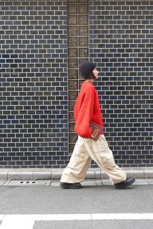 カラーボリュームニット