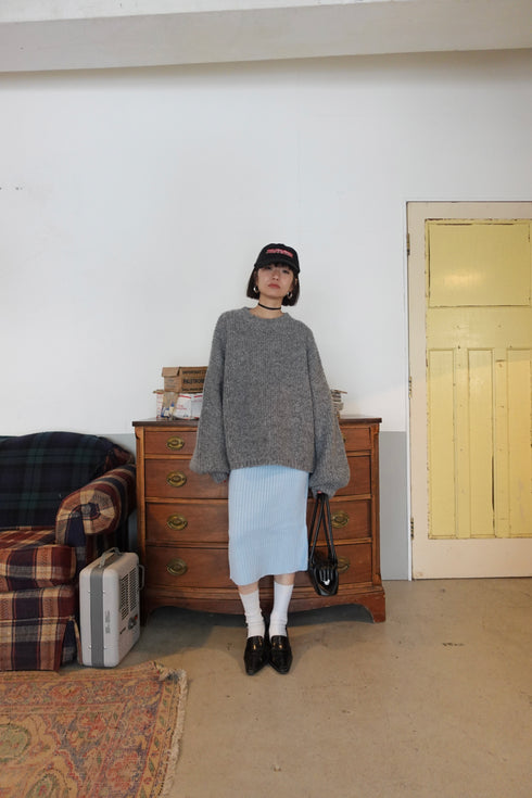 カラーボリュームニット