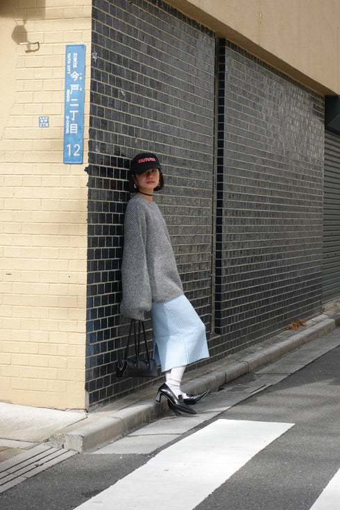 カラーボリュームニット