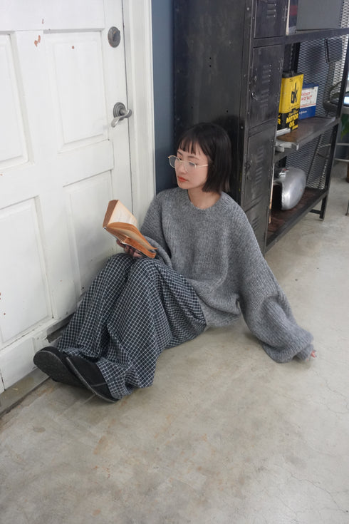 カラーボリュームニット