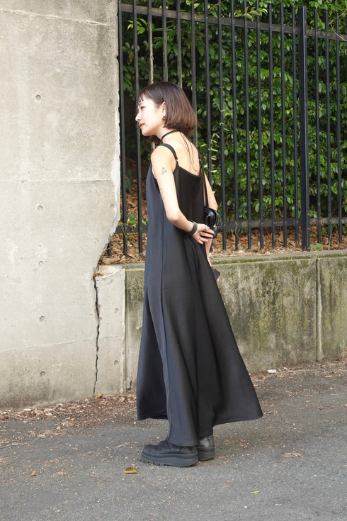 サテンルーズキャミワンピース