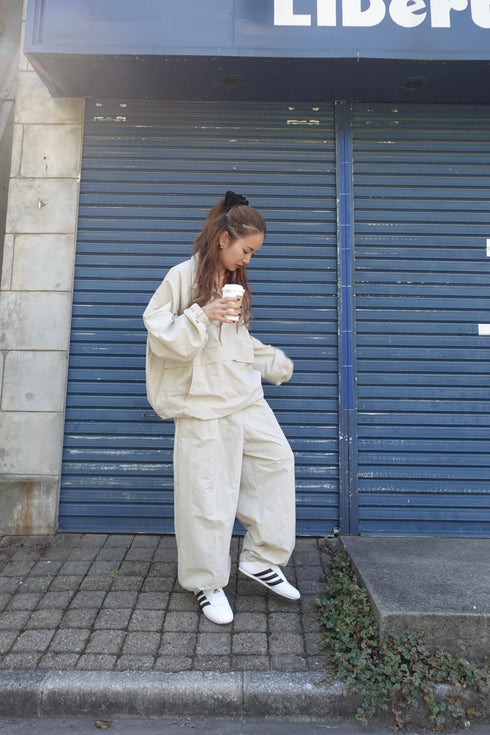 アノラックナイロンブルゾン