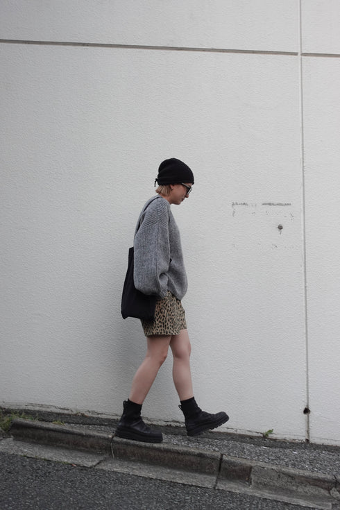 カラーボリュームニット