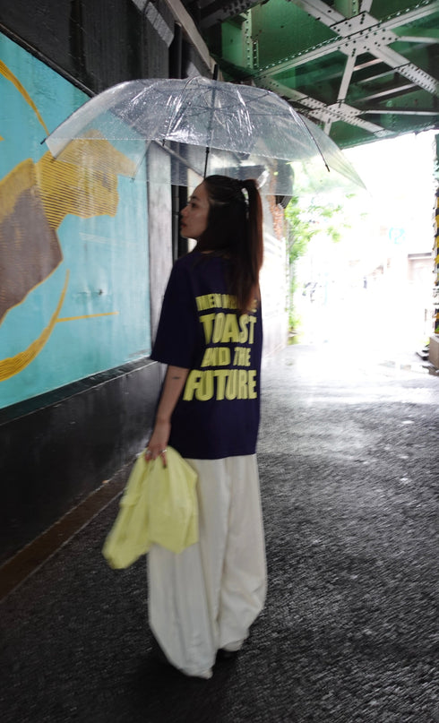 バックロゴルーズTee