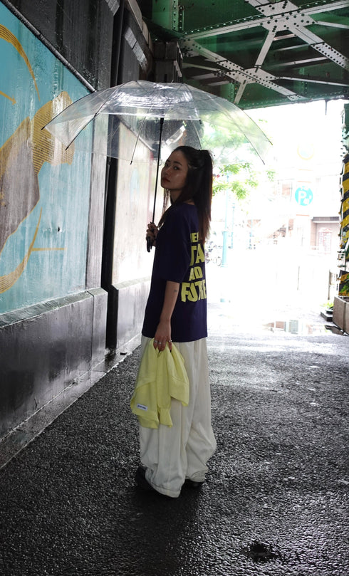 バックロゴルーズTee