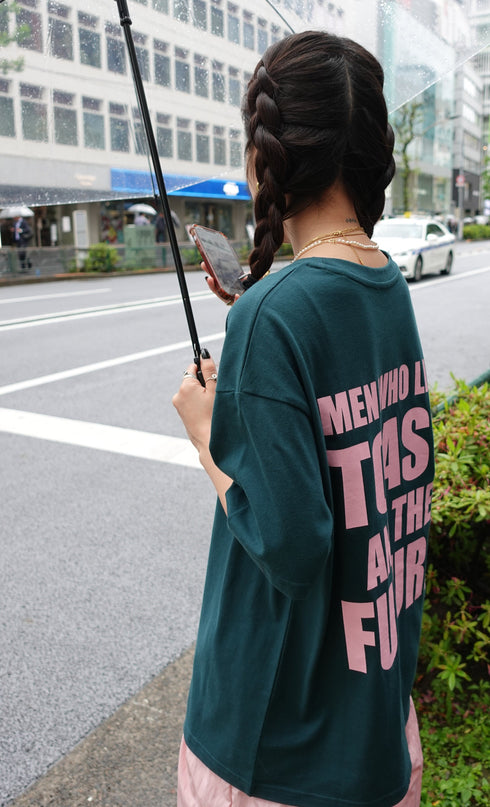 バックロゴルーズTee