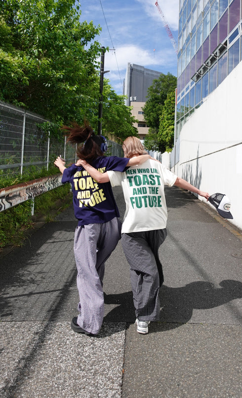 バックロゴルーズTee