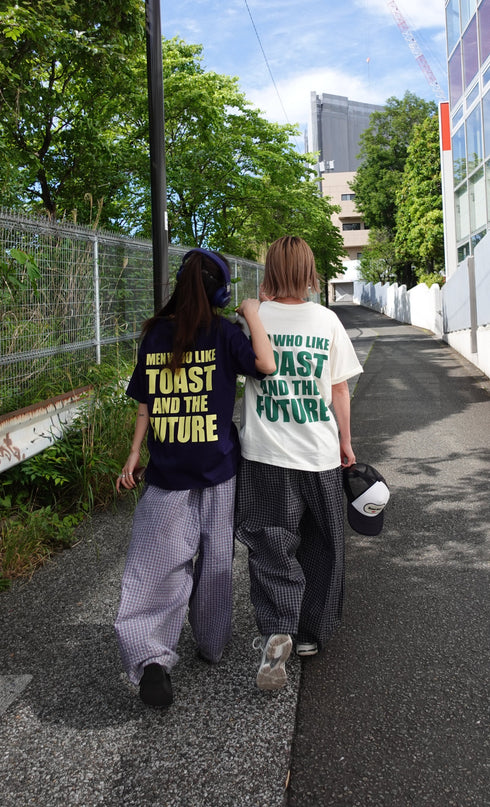 バックロゴルーズTee