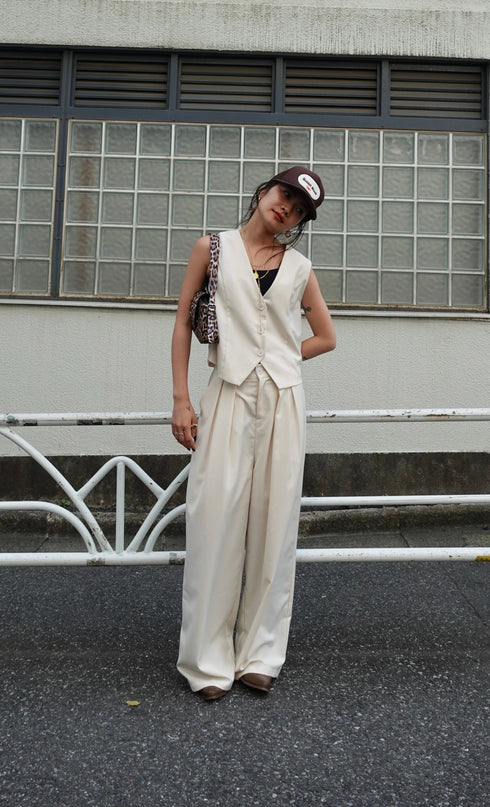 タックルーズスラックス