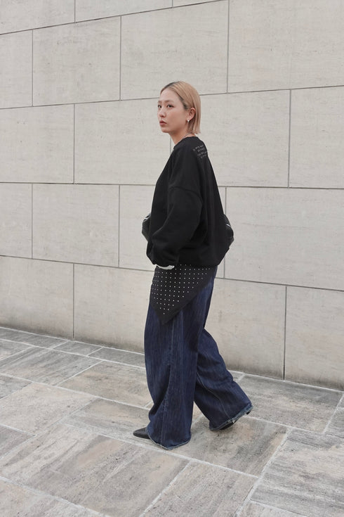 【追加:1月納品】エンブロイダリールーズスウェット