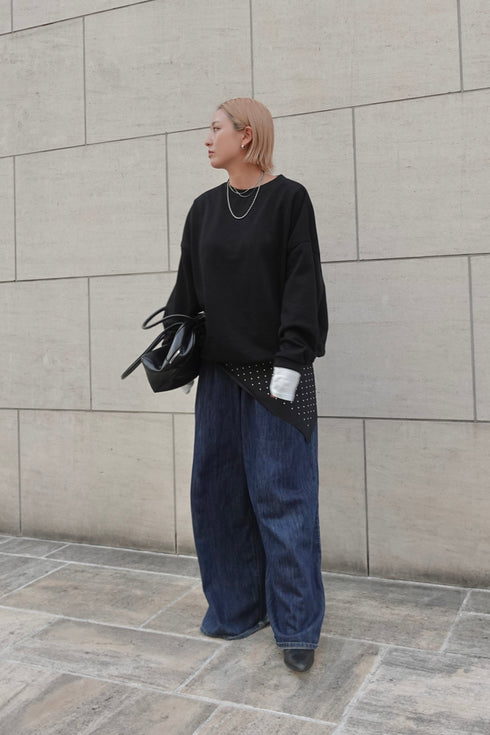 【追加:1月納品】エンブロイダリールーズスウェット