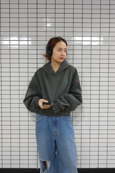 ヘビーウェイトショートパーカー