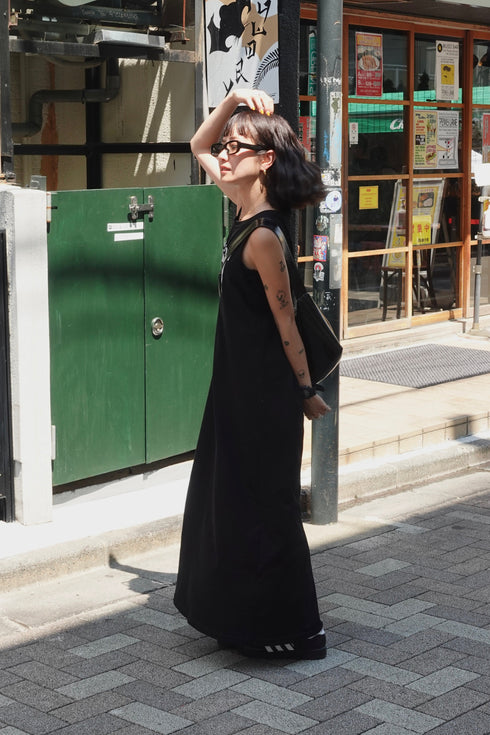 ミャオミャオノースリワンピ