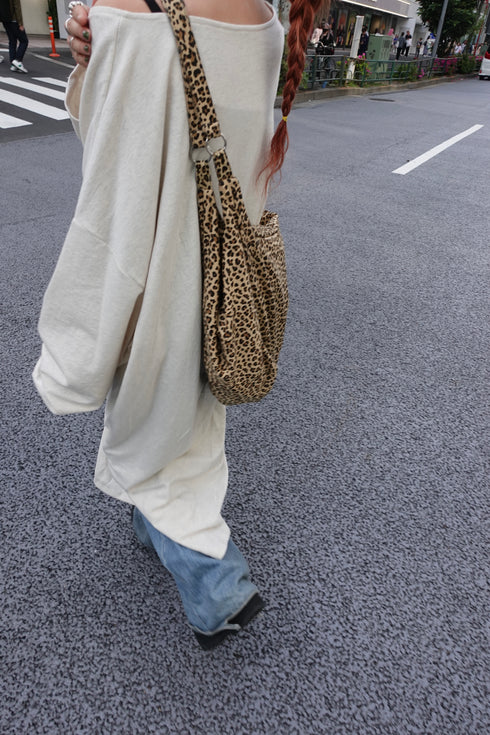 Vネックルーズワンピ