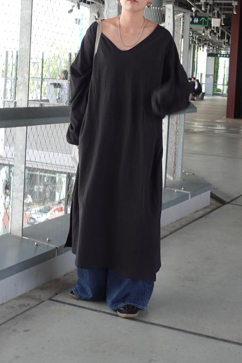 Vネックルーズワンピ