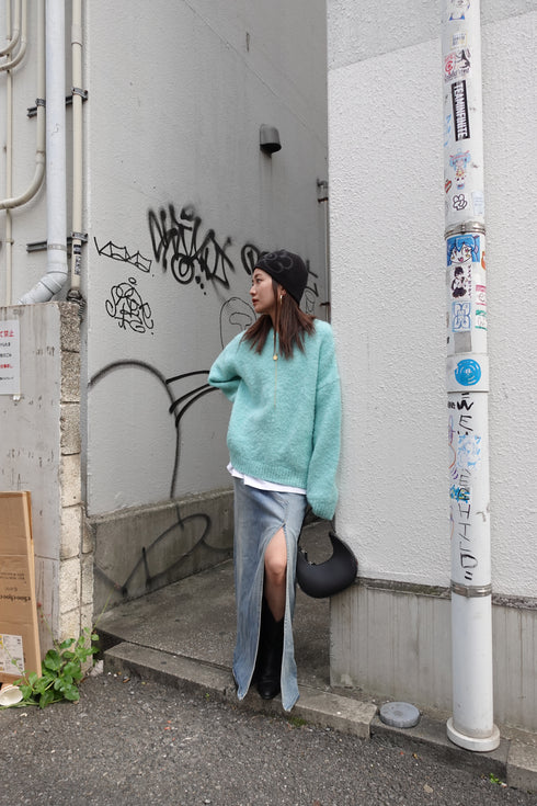 パステルカラーニット