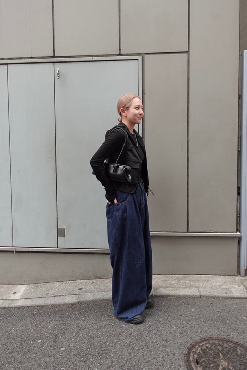 ダブルジップノースリパーカー