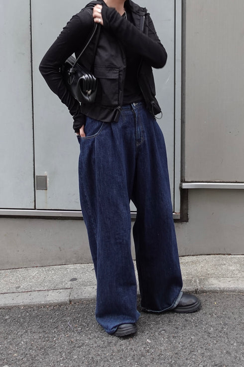 ダブルジップノースリパーカー