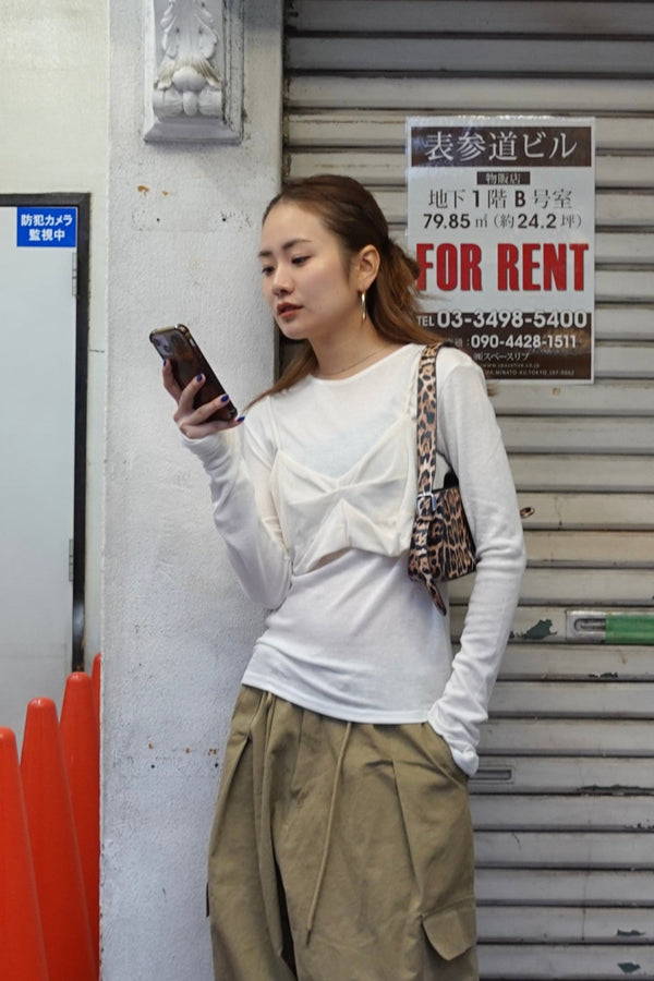 ベロアビスチェ