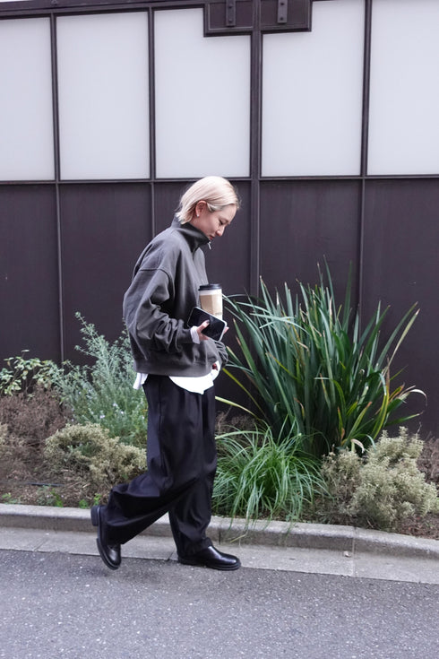 ハーフジップスウェット