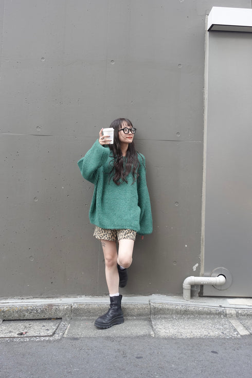 カラーボリュームニット