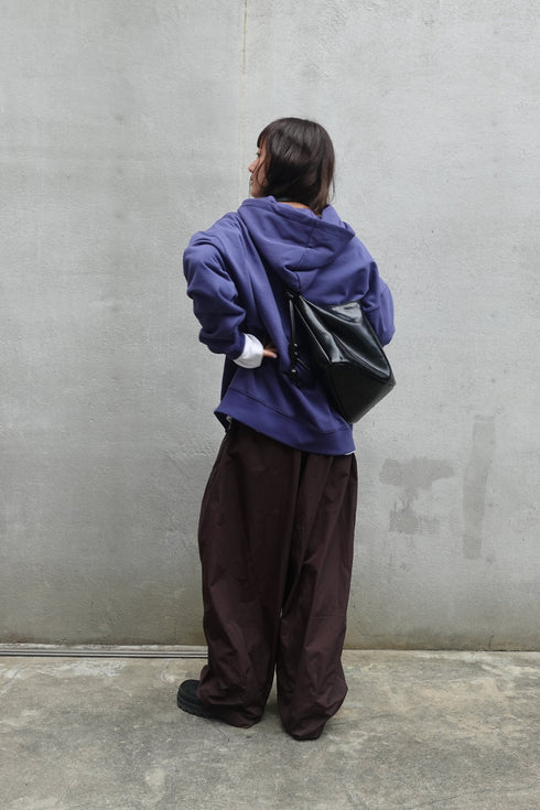 ロゴルーズパーカー