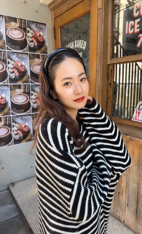 ルーズボーダーニット