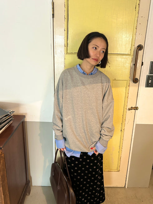 【追加:1月納品】エンブロイダリールーズスウェット