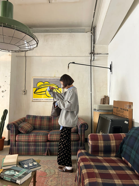 【追加:1月納品】エンブロイダリールーズスウェット