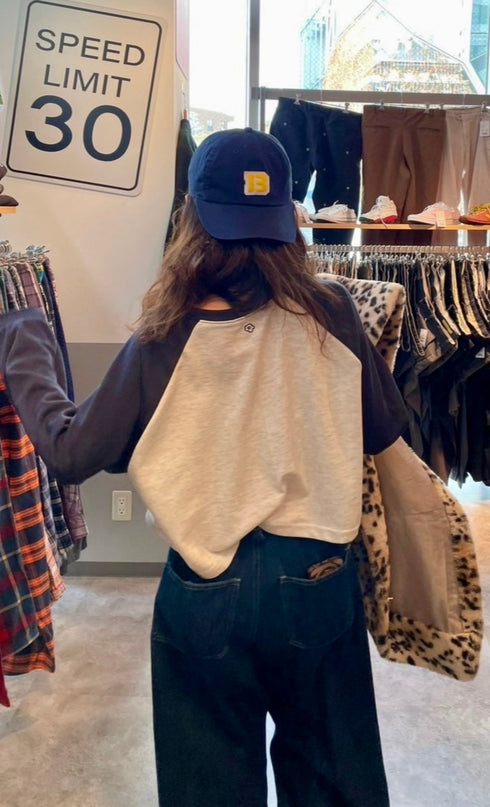 刺繍ラグランロンTee