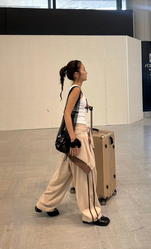 ラインボリュームパンツ