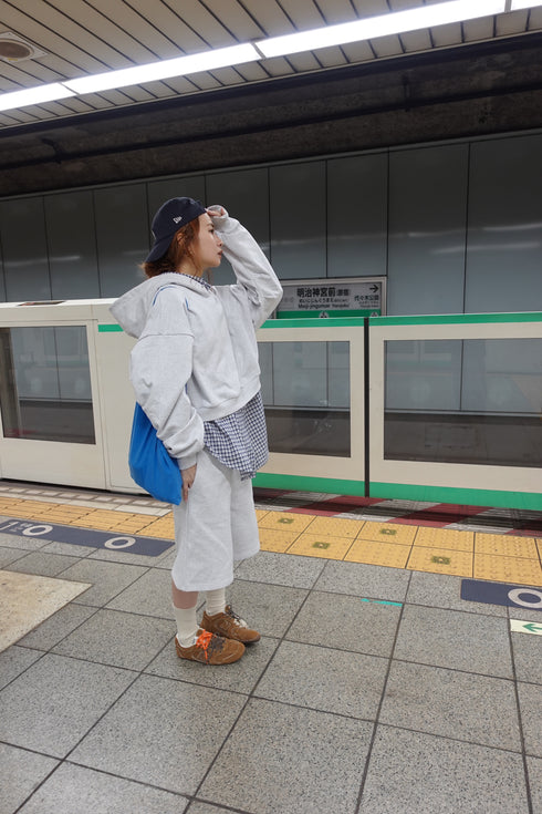 ヘビーウェイトショートパーカー