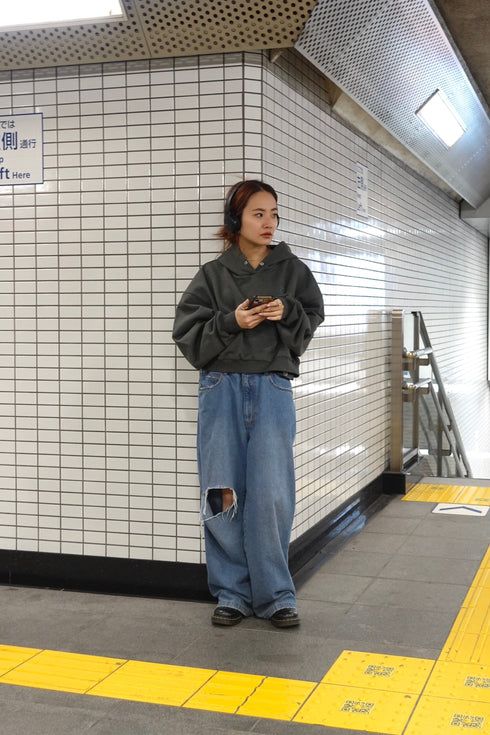 ヘビーウェイトショートパーカー