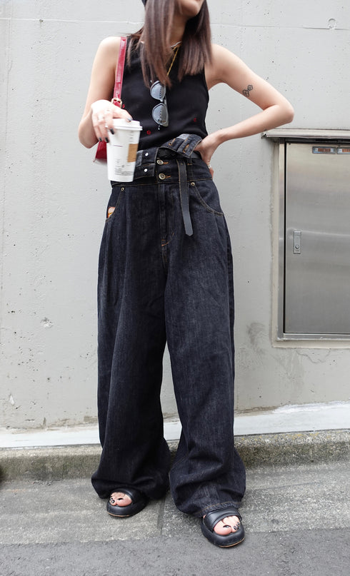 ウエストマークルーズデニム