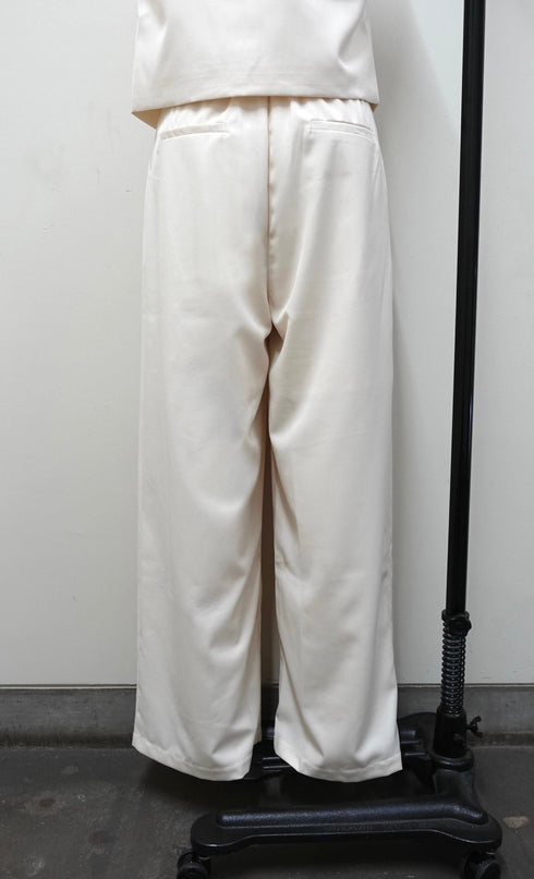 タックルーズスラックス