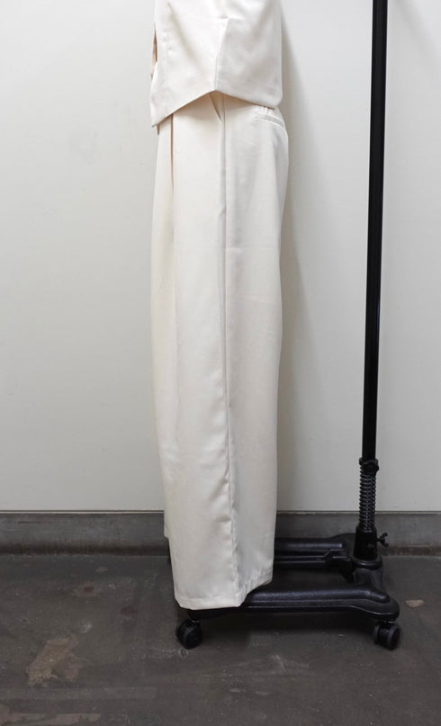 タックルーズスラックス