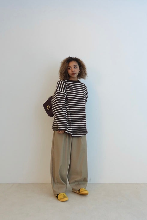 ルーズボーダーニット