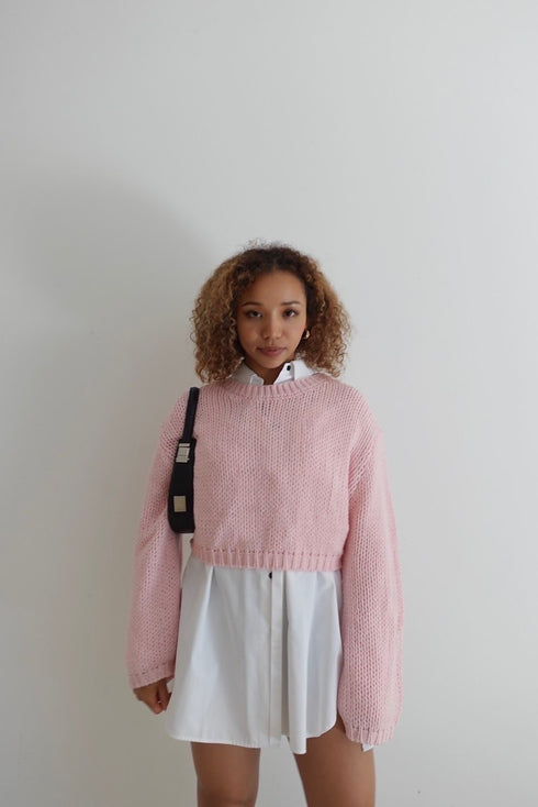 カラーショートニット