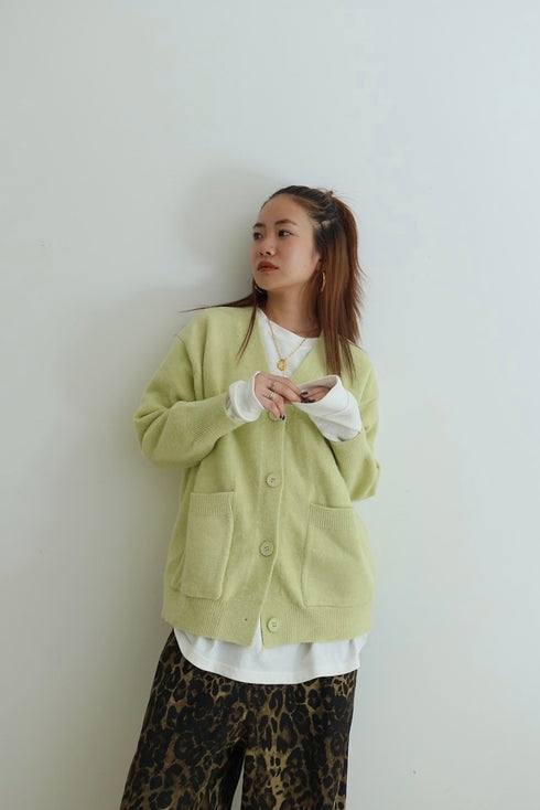 フロントポケットニットカーデ