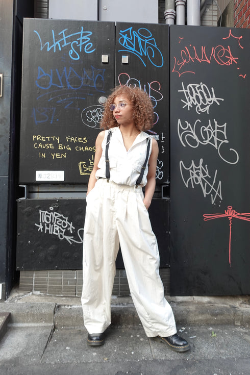 ダブルジップノースリパーカー