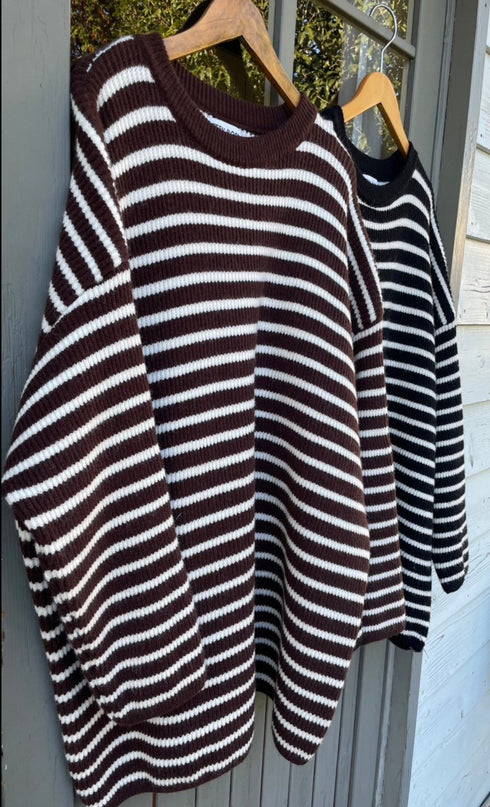 ルーズボーダーニット