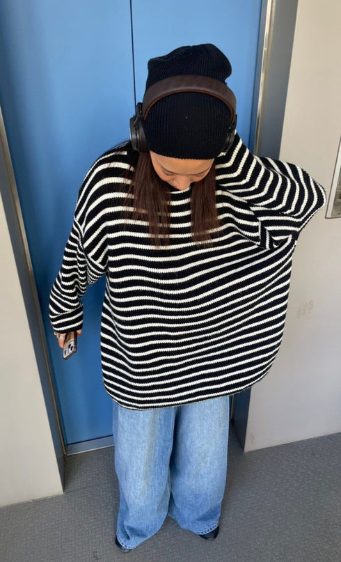 ルーズボーダーニット