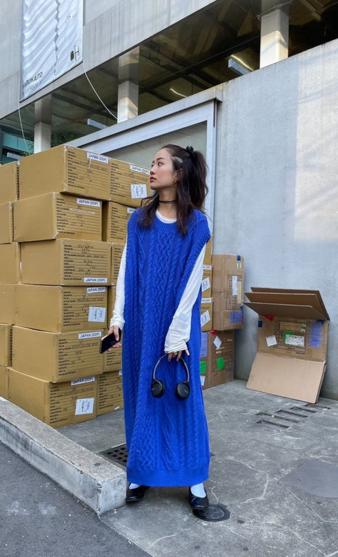 ケーブルニットベストワンピース