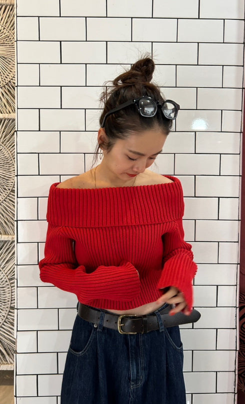 オフショルリブニット