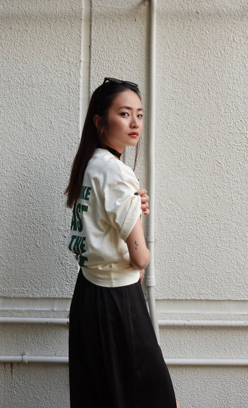 バックロゴルーズTee