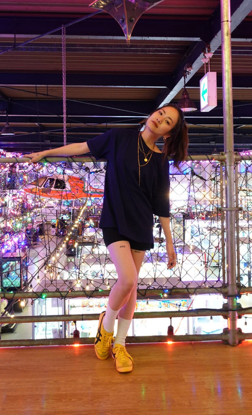 バックロゴルーズTee